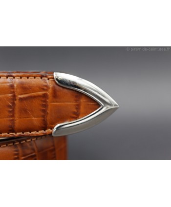 Cognac croco-style leather belt with metallic tip - detail