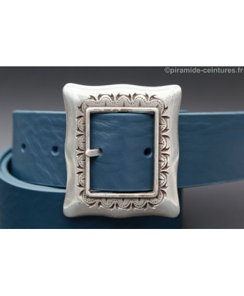 Large turquoise belt with buckle frame style - detail