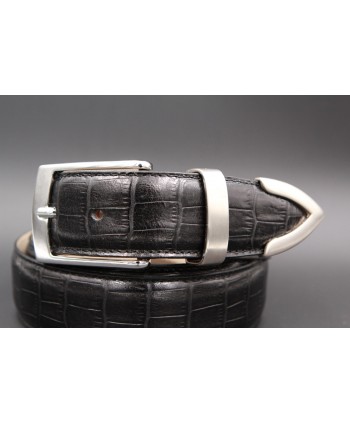 Big size black croco-style leather belt with metallic tip - detail