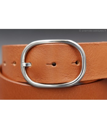 Cognac large leather belt with oval buckle - buckle detail