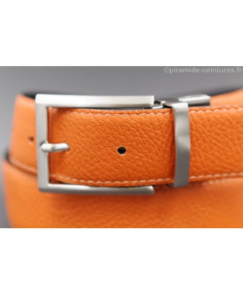 Reversible 35 mm leather belt black and orange with thin nickel pin buckle - orange side - buckle detail
