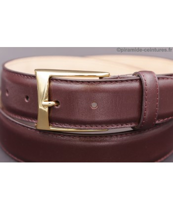 Purple smooth leather belt - golden buckle - buckle detail
