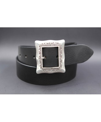 Large black belt with buckle frame style