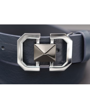 Ceinturon cuir bleu marine boucle nickel et pyramide canon de fusil - détail boucle