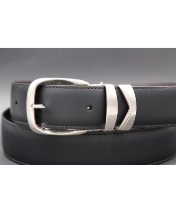 Reversible leather belt - black side - detail
