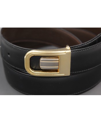 Reversible belt in black and brown leather, gold and nickel case - black side - detail