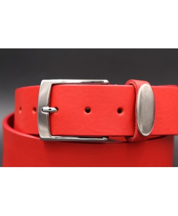 Red large cowhide leather belt - buckle detail
