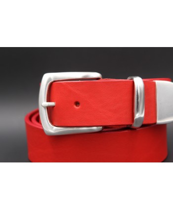 Red large soft leather belt and metal tip - buckle detail