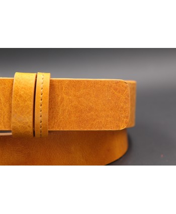 Yellow full grain cowhide leather belt - detail