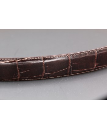 Ceinture en peau d'alligator chocolat - détail peau